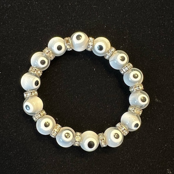 Gorgeous Stretch Evil Eye Bracelets - Set of 4 - Handmade - Picture 4 of 6